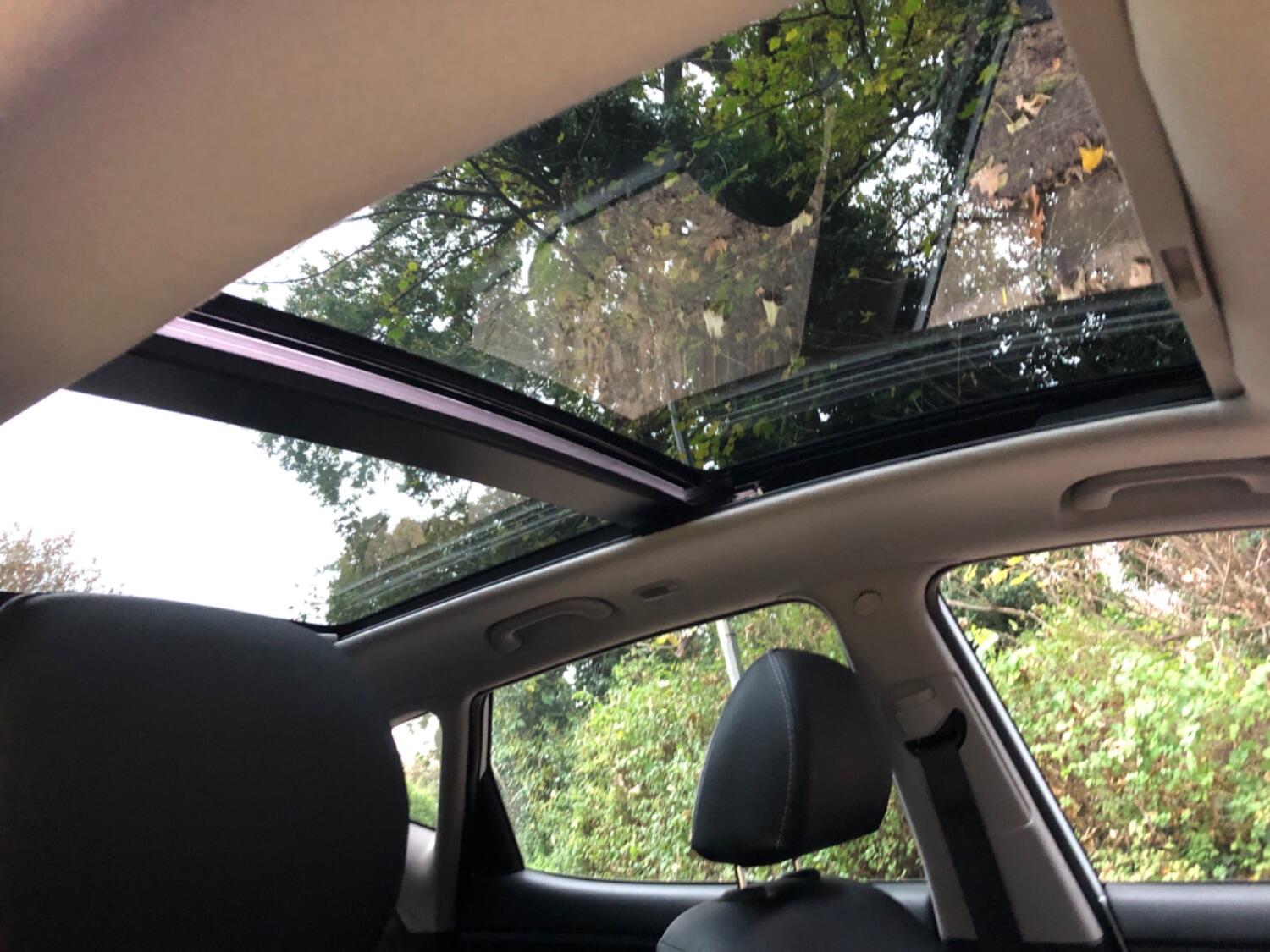 Used Kia Venga 2013 for sale - 76794637: Photo 23