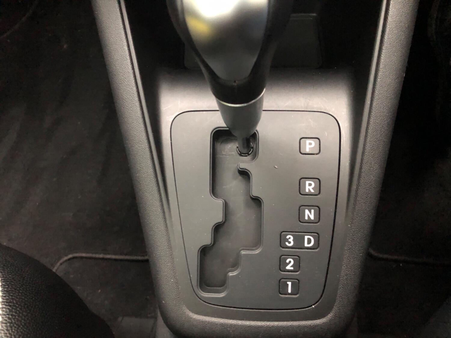 Used Kia Venga 2013 for sale - 76794637: Photo 30