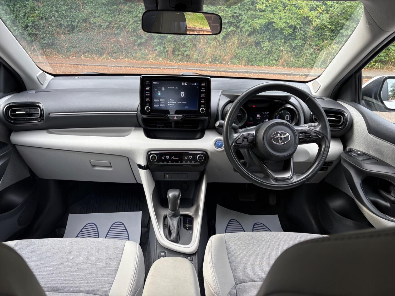 Used Toyota Yaris 2020 for sale - 76670750: Photo 11