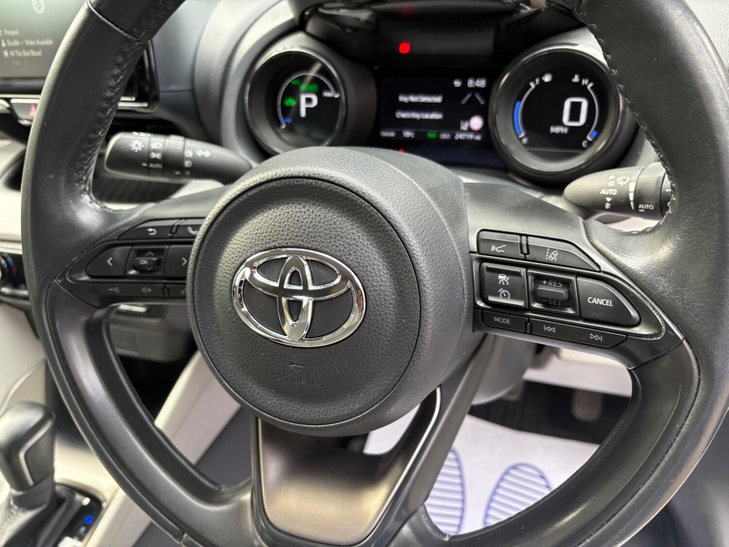 Used Toyota Yaris 2020 for sale - 76670750: Photo 14