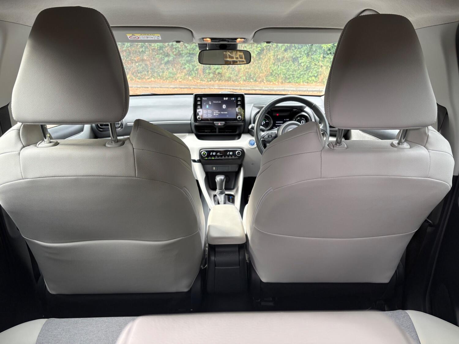 Used Toyota Yaris 2020 for sale - 76670750: Photo 9