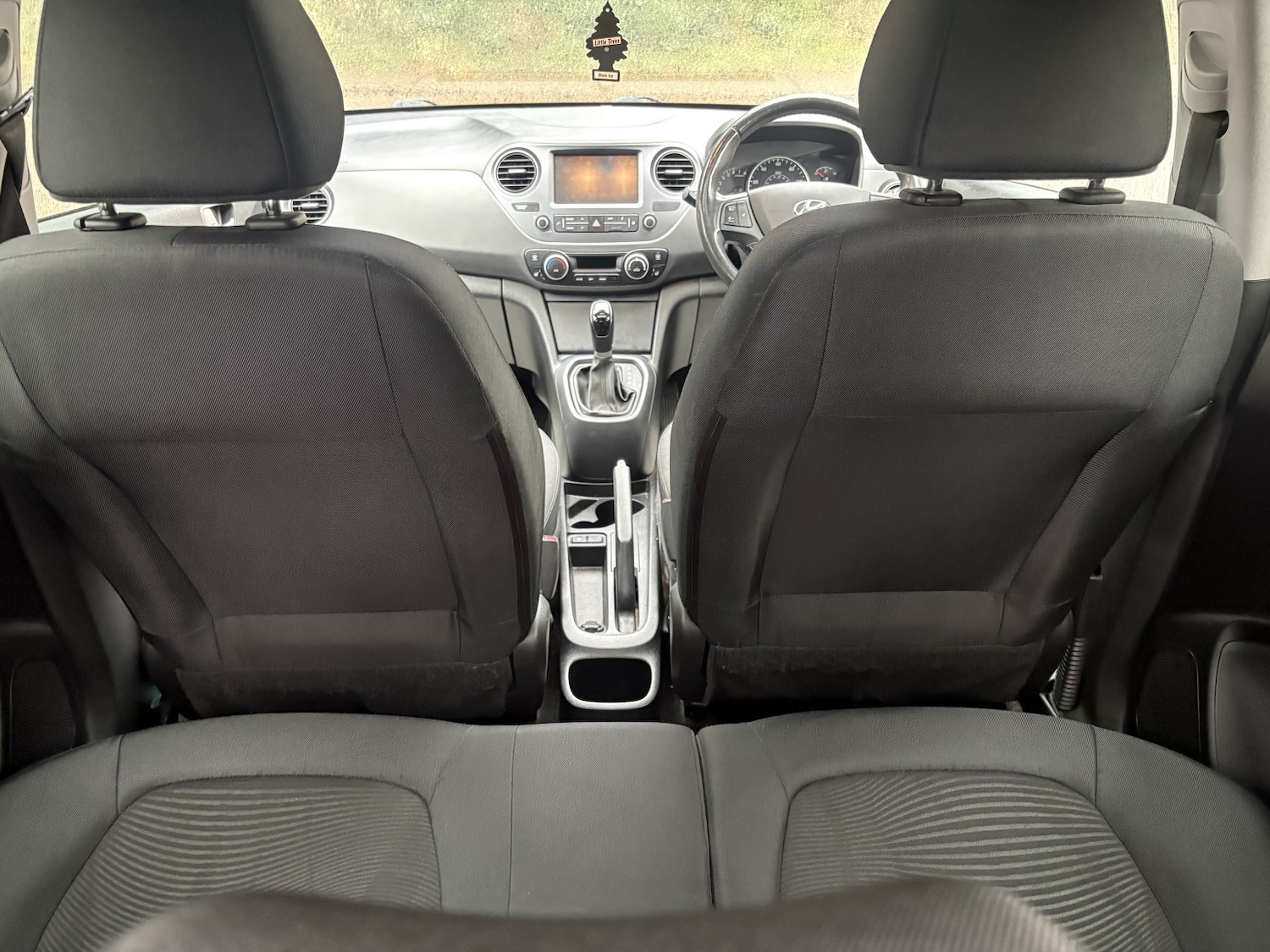 Used Hyundai i10 2019 for sale - 77289107: Photo 13