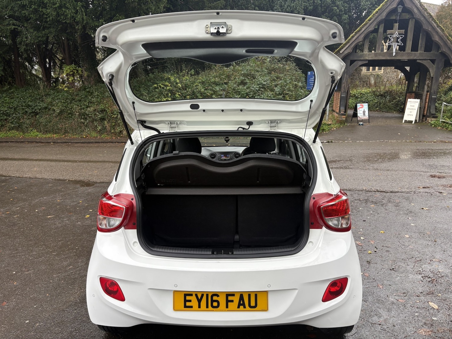 Used Hyundai i10 2016 for sale - 77065705: Photo 16