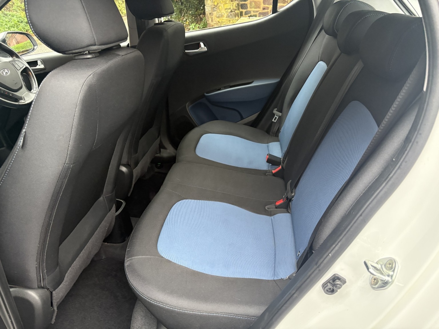 Used Hyundai i10 2016 for sale - 77065705: Photo 19