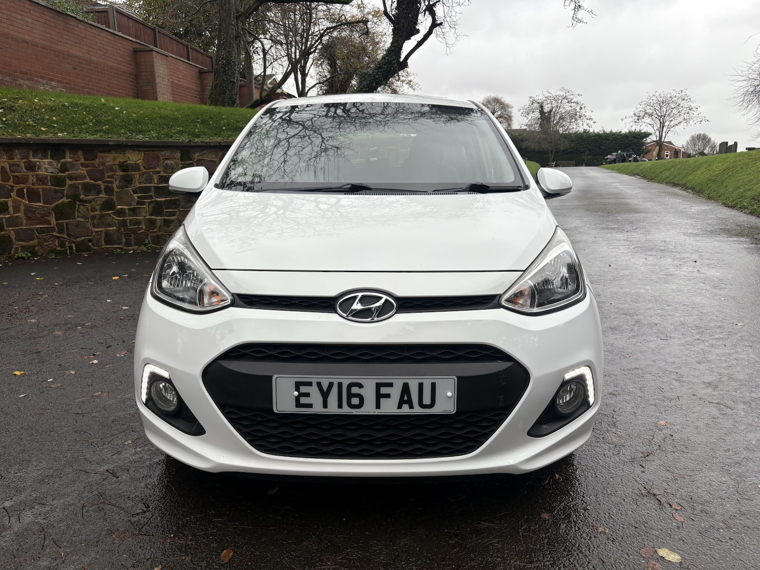 Used Hyundai i10 2016 for sale - 77065705: Photo 2