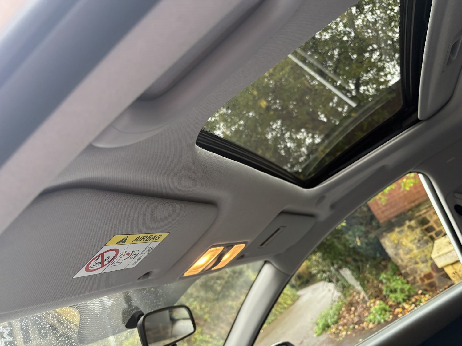 Used Hyundai i10 2016 for sale - 77065705: Photo 23