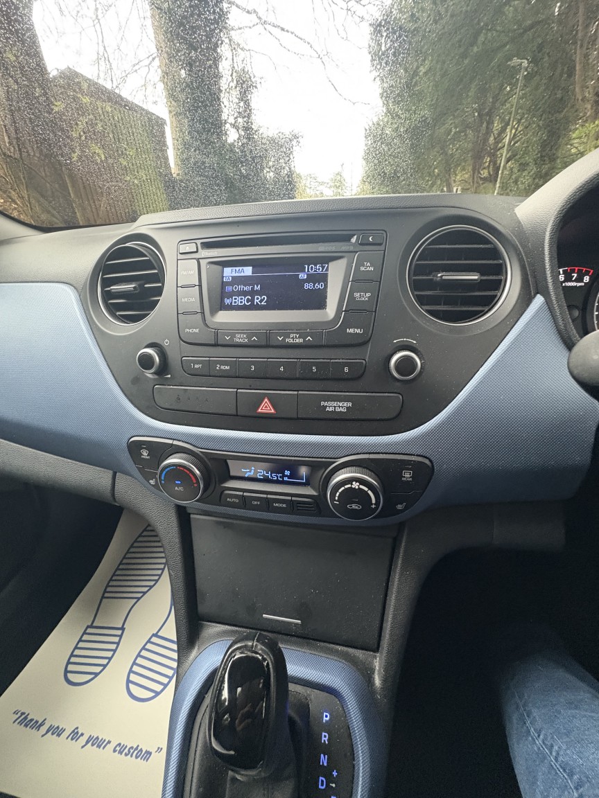 Used Hyundai i10 2016 for sale - 77065705: Photo 38