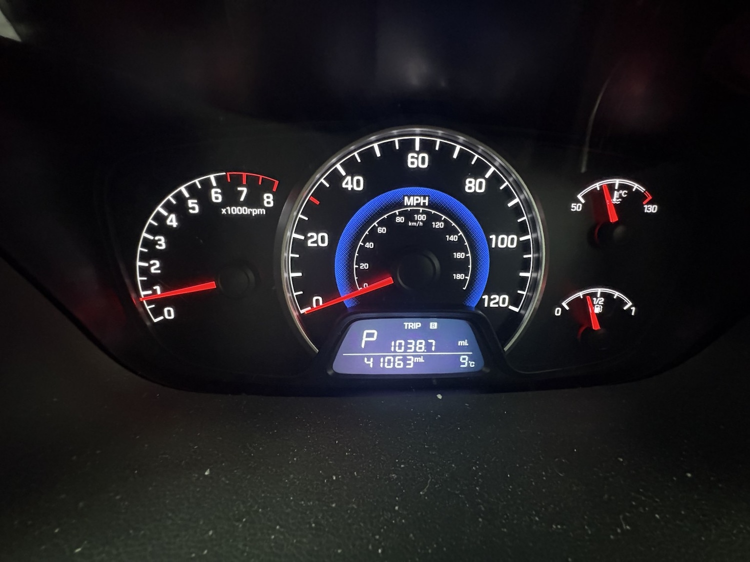 Used Hyundai i10 2016 for sale - 77065705: Photo 39