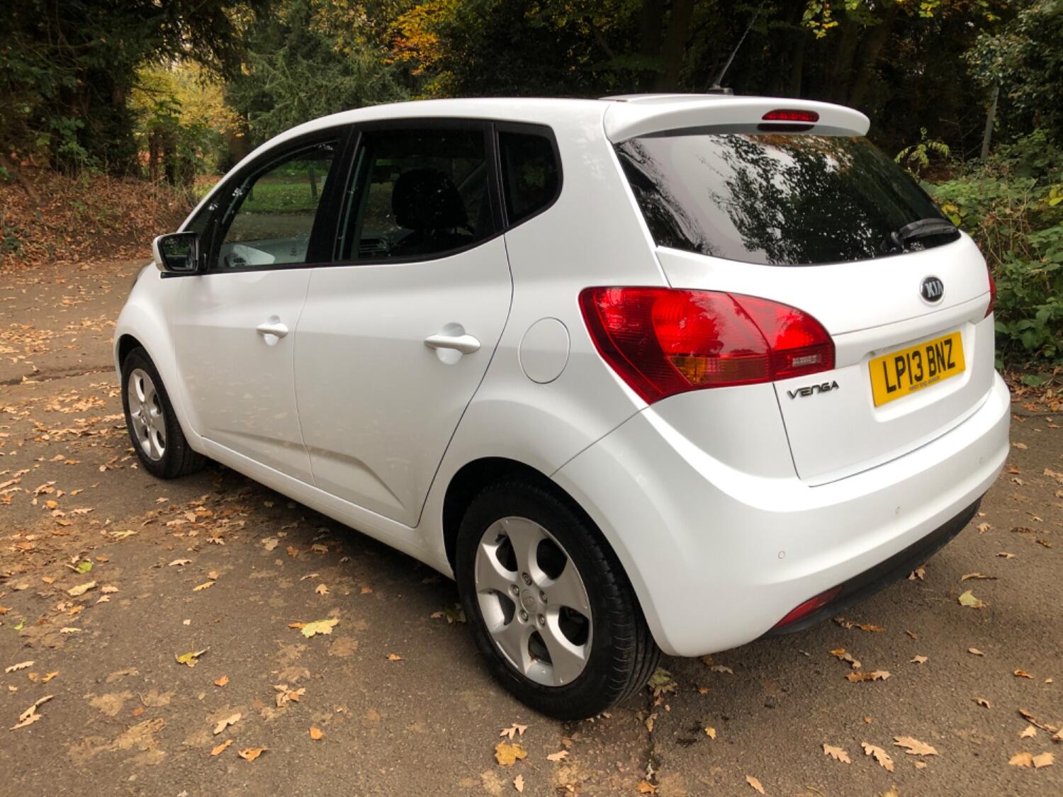 Used Kia Venga 2013 for sale - 76656274: Photo 2