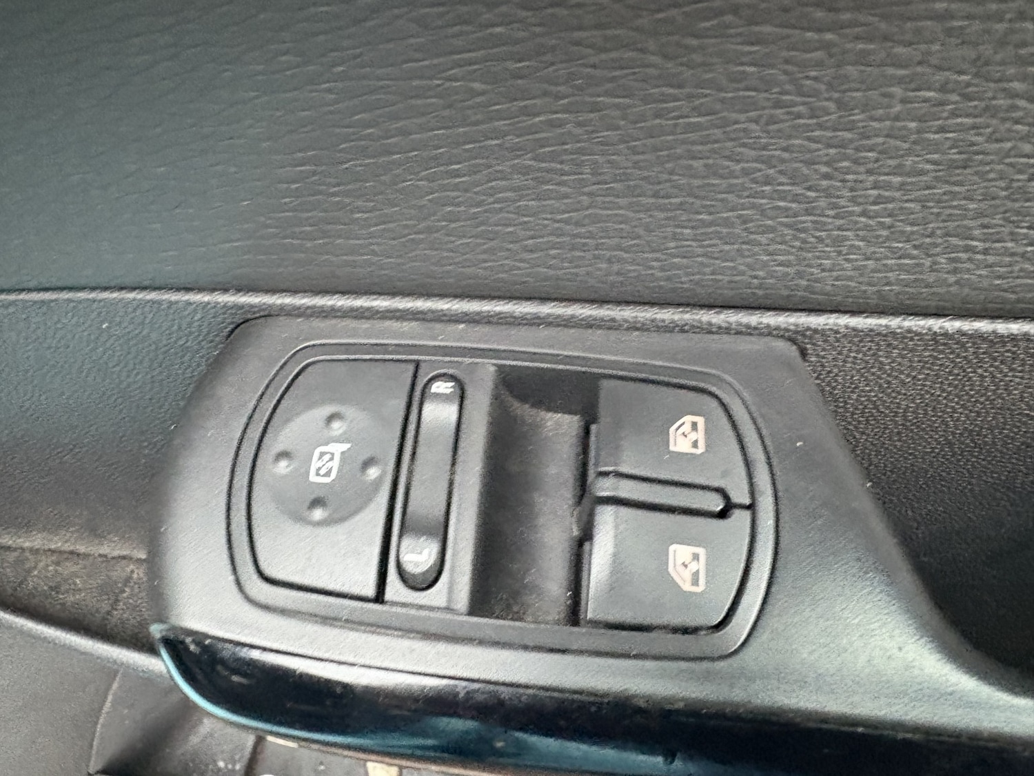 Used Vauxhall Corsa 2012 for sale - 77220495: Photo 16