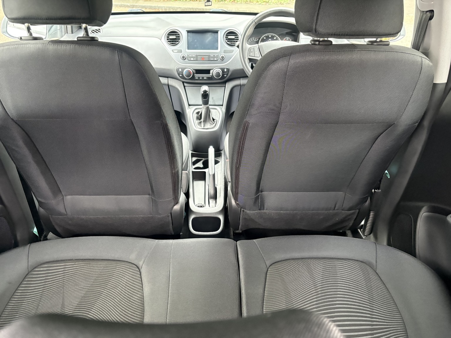 Used Hyundai i10 2019 for sale - 77622393: Photo 19