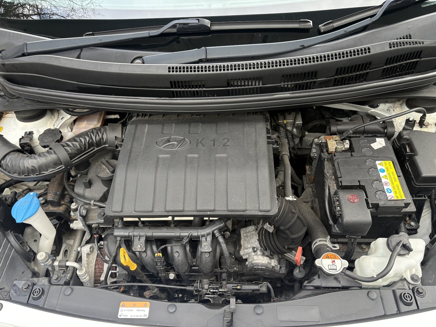 Used Hyundai i10 2019 for sale - 77622393: Photo 27