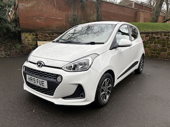 Used Hyundai i10 2019 for sale - 77622393: Photo