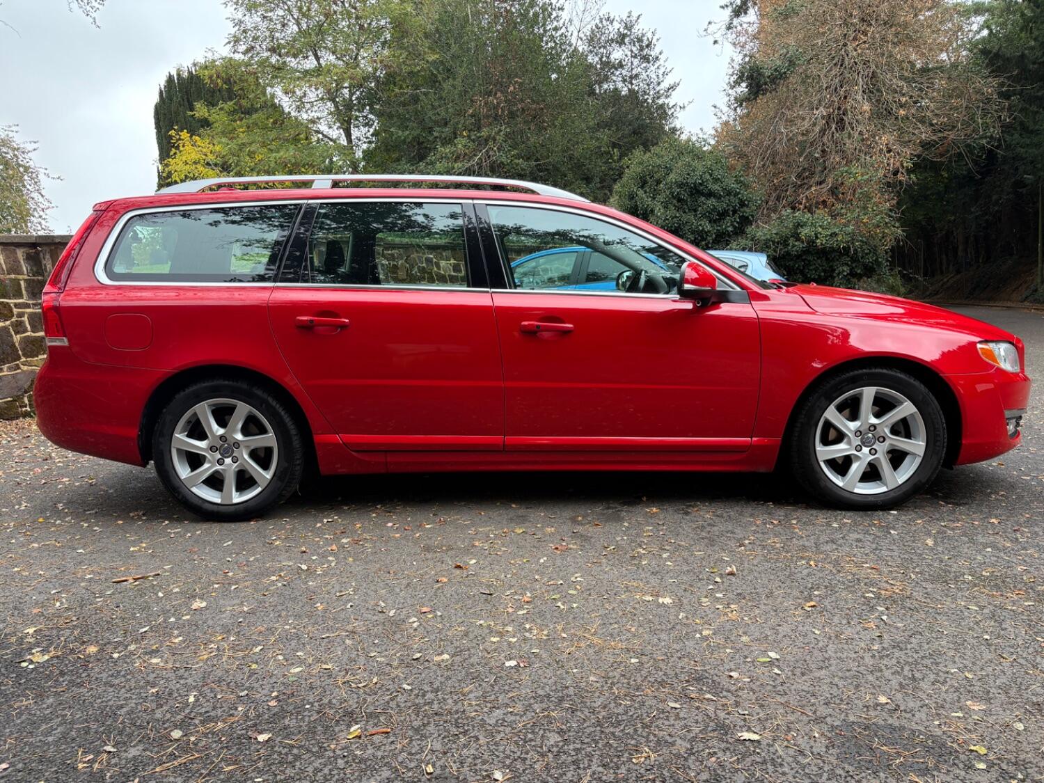 Used Volvo V70 2014 for sale - 76670799: Photo 10