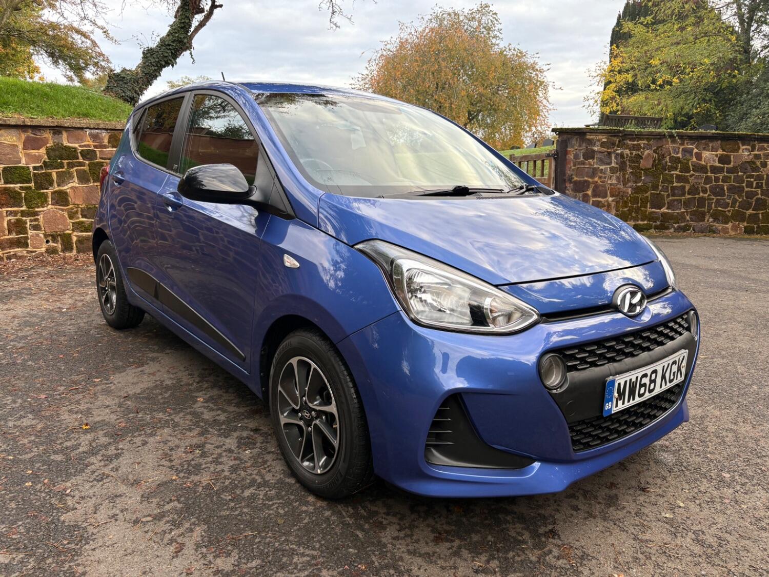 Used Hyundai i10 2018 for sale - 76670806: Photo 1