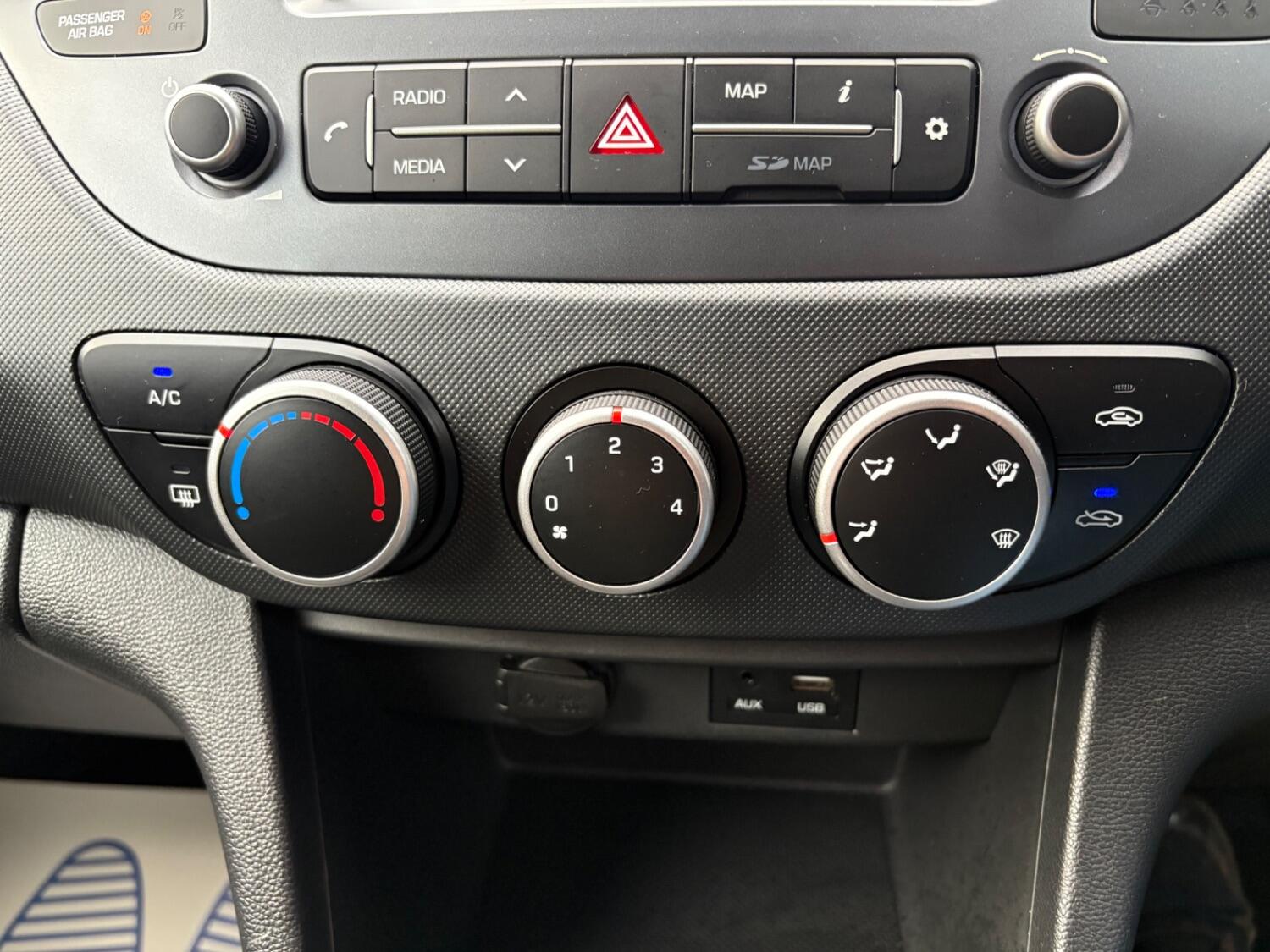 Used Hyundai i10 2018 for sale - 76670806: Photo 20