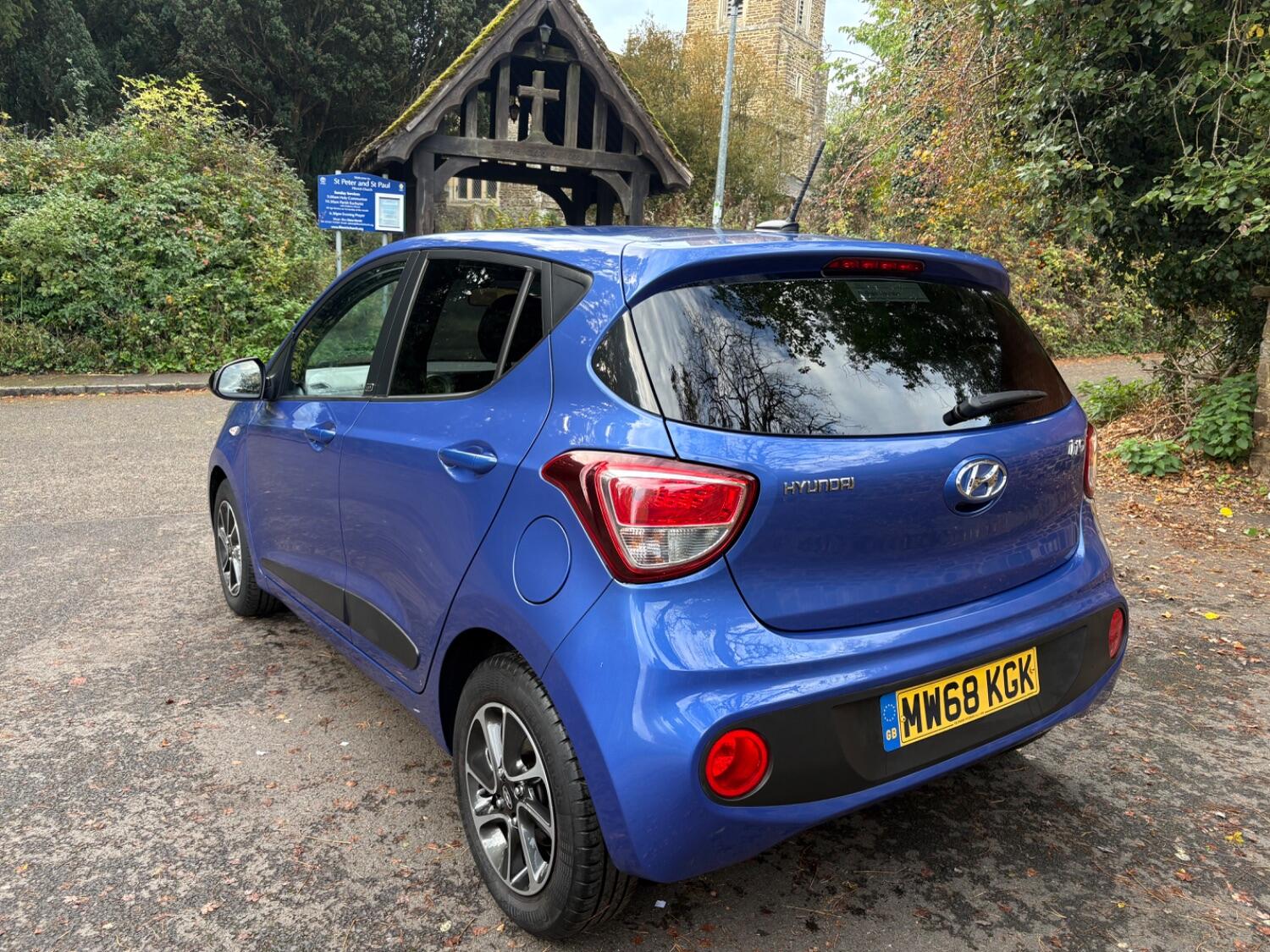 Used Hyundai i10 2018 for sale - 76670806: Photo 5