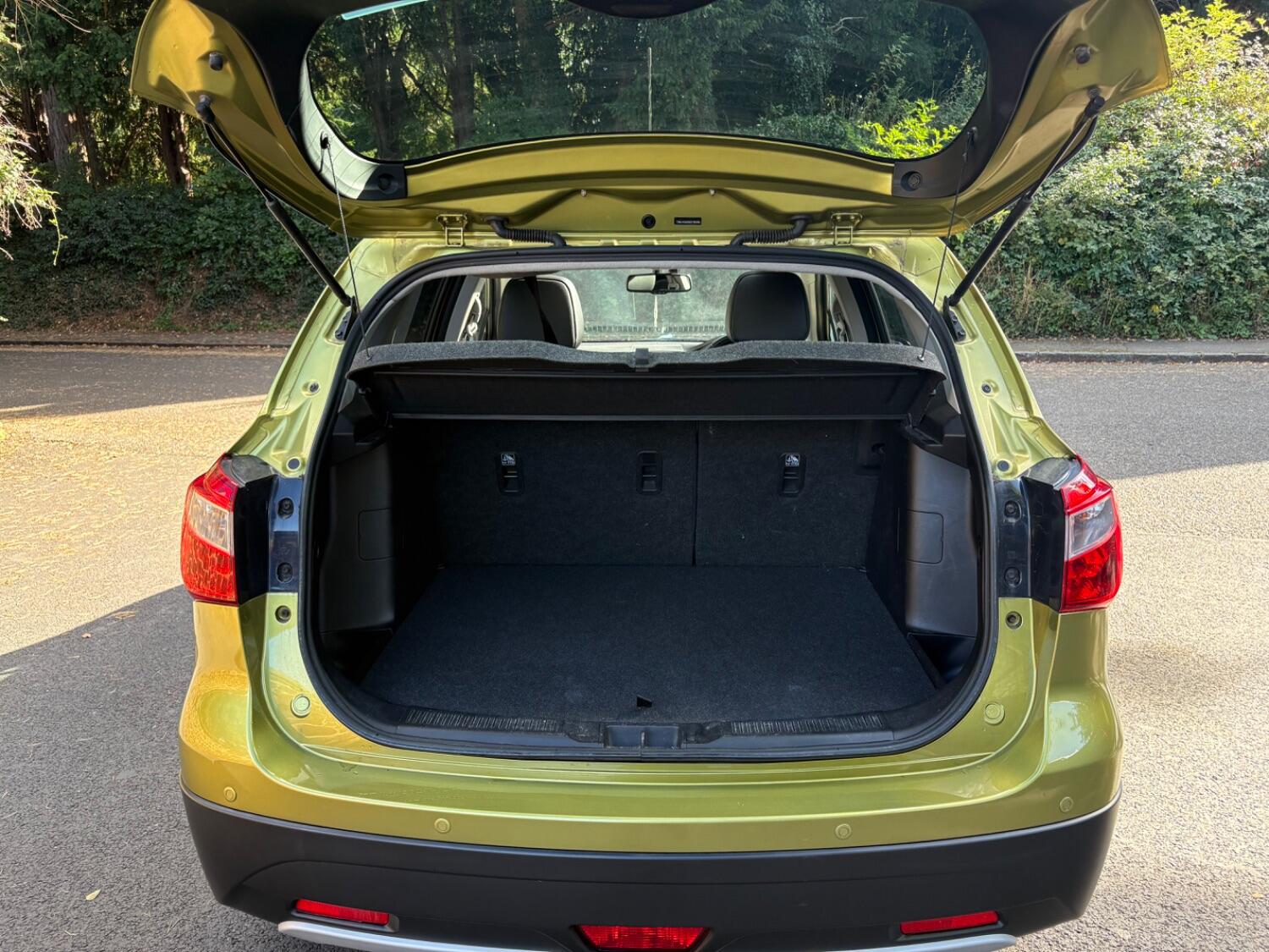 Used Suzuki SX4 S-Cross 2014 for sale - 76670795: Photo 9