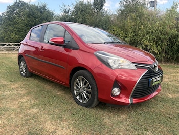 Used Toyota Yaris 2016 for sale - 79277720: Photo