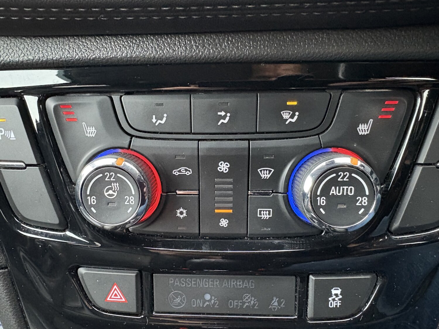 Used Vauxhall Mokka X 2017 for sale - 76837108: Photo 32