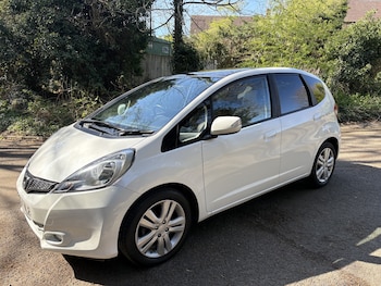Used Honda Jazz 2014 for sale - 78654965: Photo