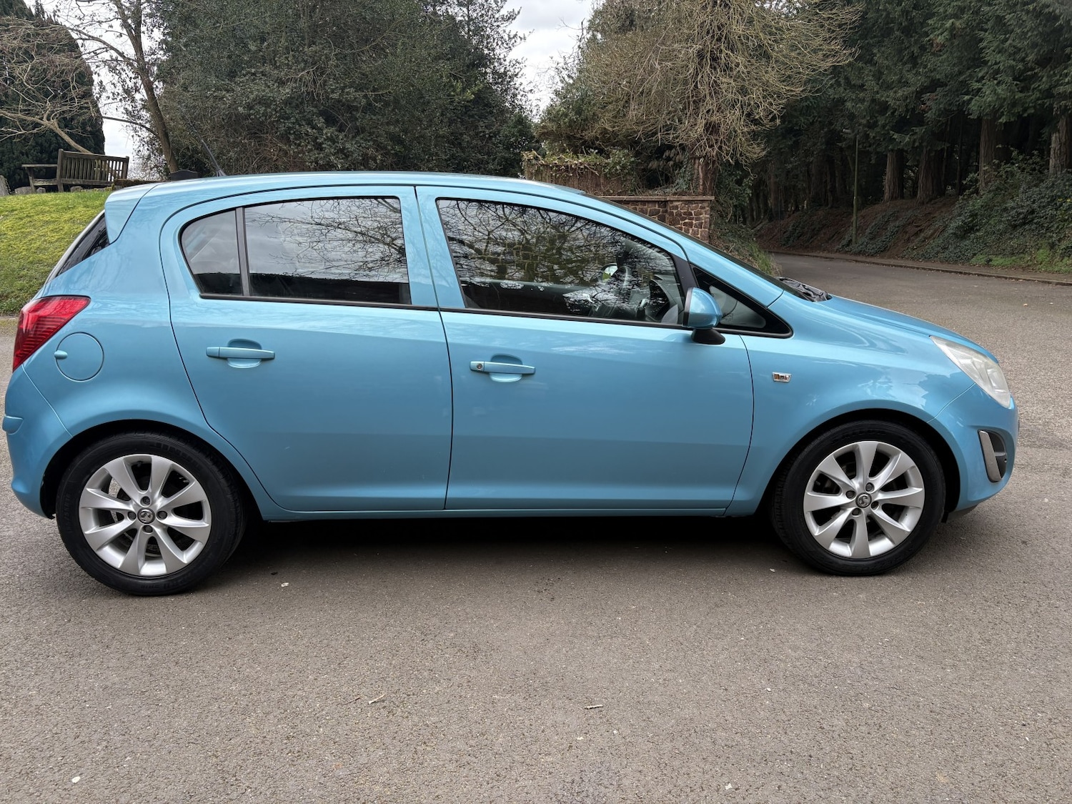 Used Vauxhall Corsa 2012 for sale - 77681773: Photo 8