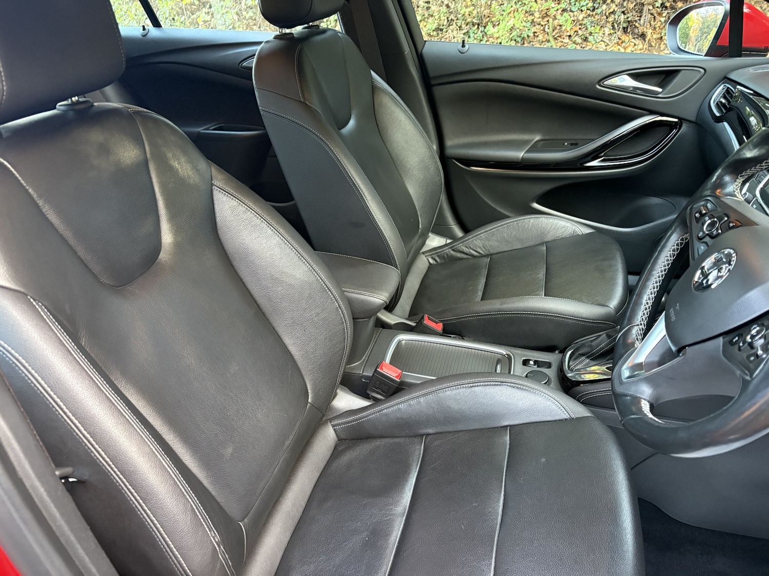 Used Vauxhall Astra 2017 for sale - 76670796: Photo 17