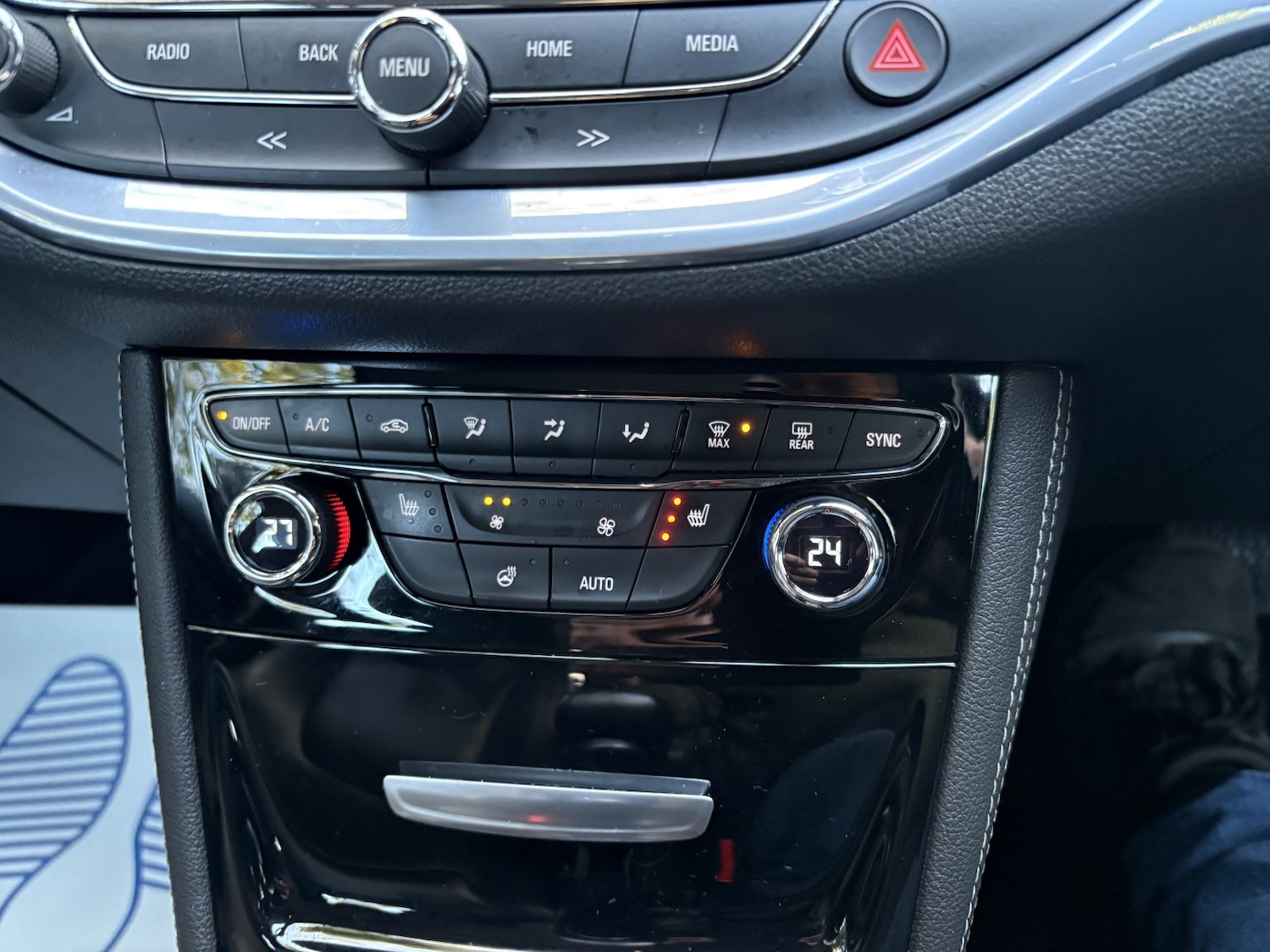 Used Vauxhall Astra 2017 for sale - 76670796: Photo 23