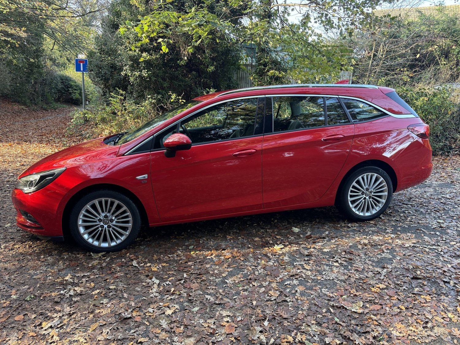 Used Vauxhall Astra 2017 for sale - 76670796: Photo 4