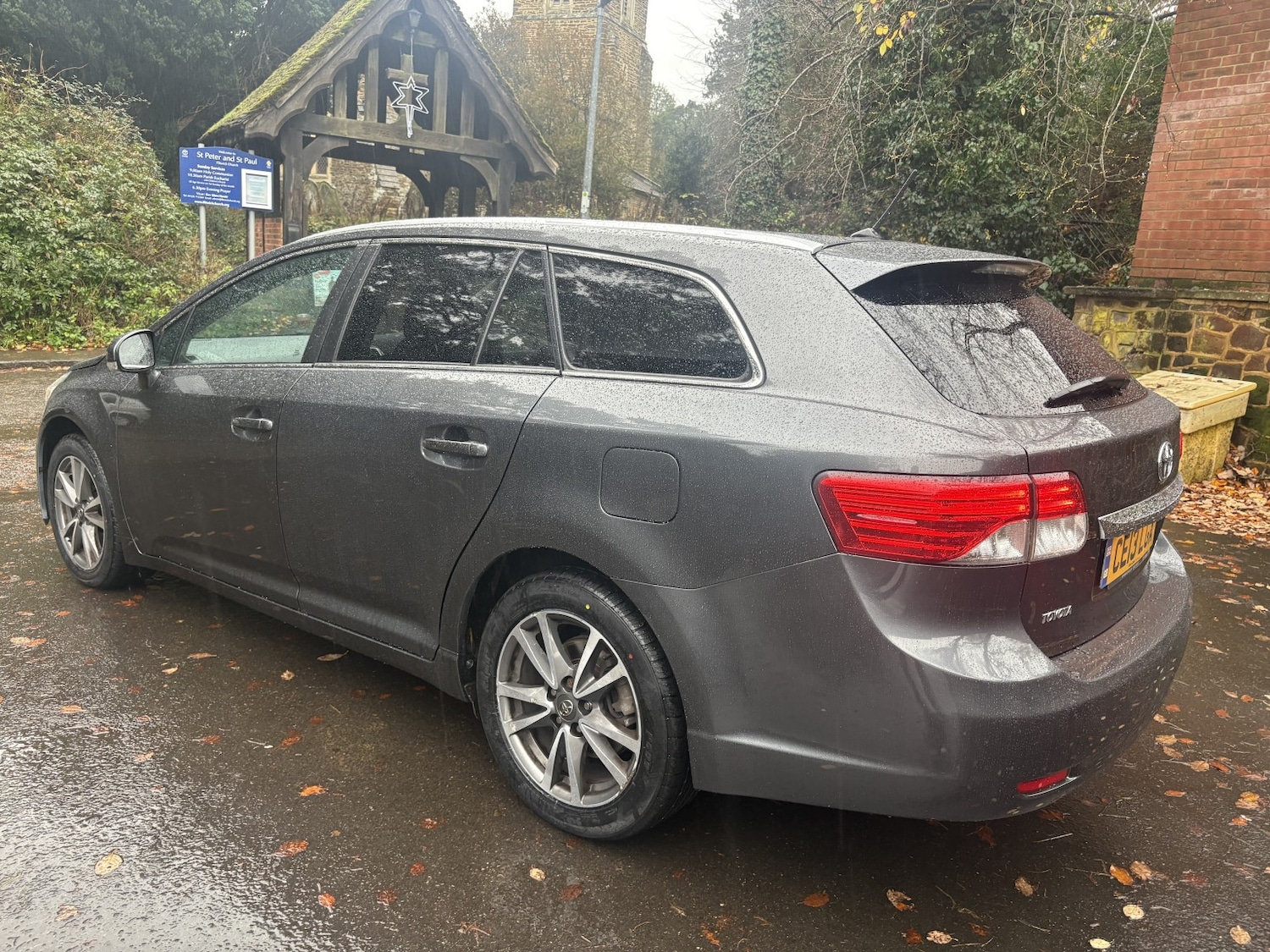 Used Toyota Avensis 2013 for sale - 77019067: Photo 6