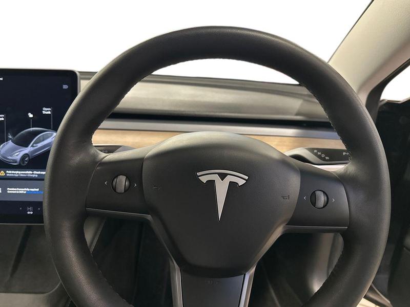 Used Tesla Model 3 2021 for sale - 76984844: Photo 14