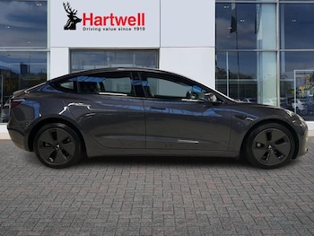 Used Tesla Model 3 2021 for sale - 76984844: Photo