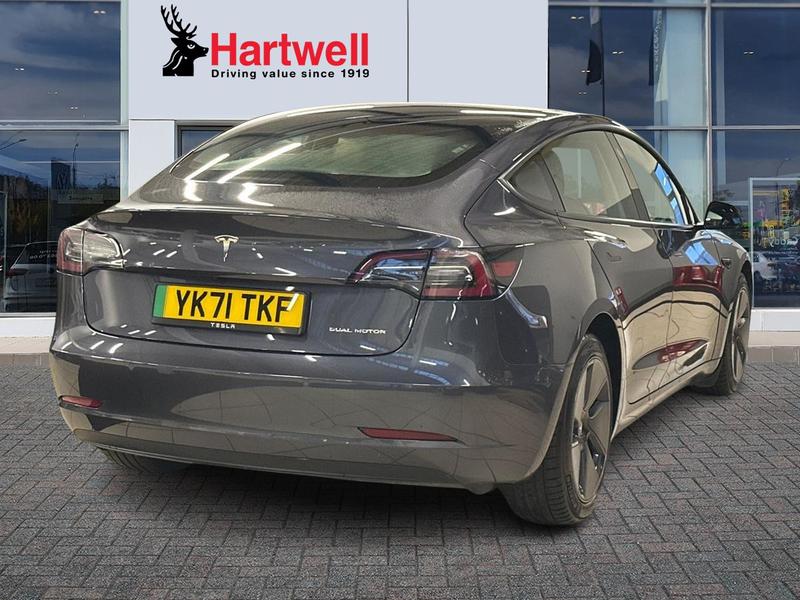 Used Tesla Model 3 2021 for sale - 76984844: Photo 4