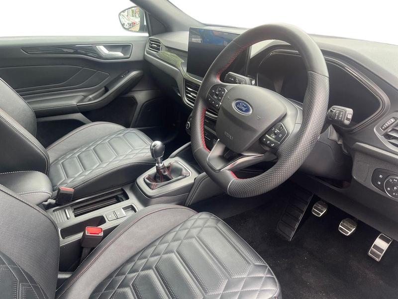 Used Ford Focus 2022 for sale - 76738764: Photo 11