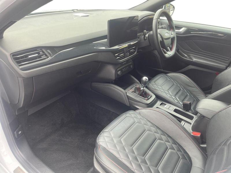 Used Ford Focus 2022 for sale - 76738764: Photo 16