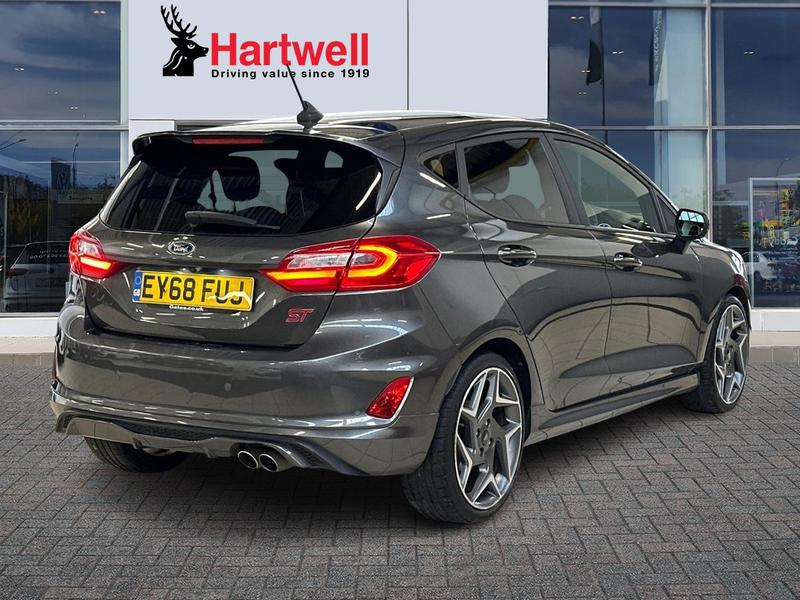 Used Ford Fiesta 2018 for sale - 77161048: Photo 4