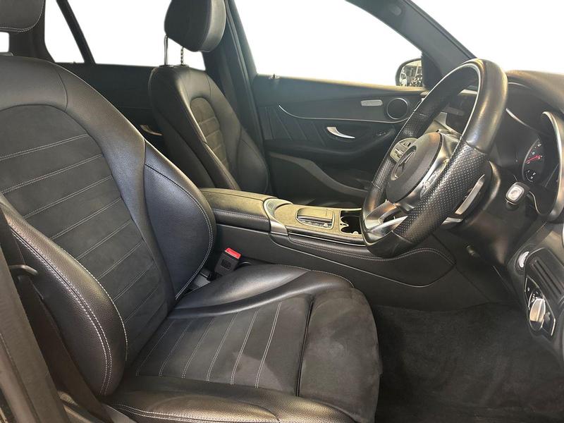 Used Mercedes-Benz GLC 2019 for sale - 76984870: Photo 17