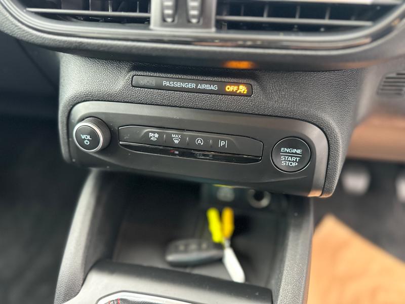 Used Ford Focus 2023 for sale - 76738762: Photo 17