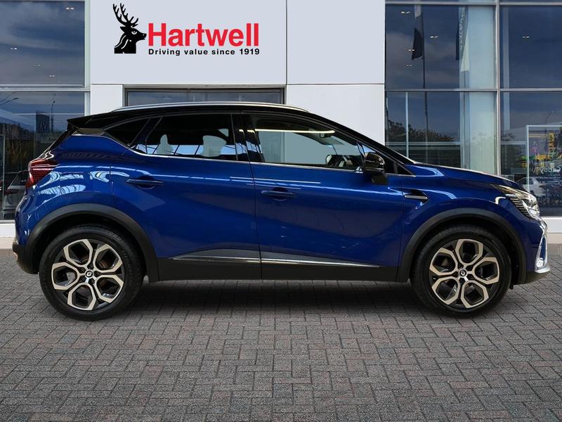 Used Renault Captur 2022 for sale - 76835685: Photo 2