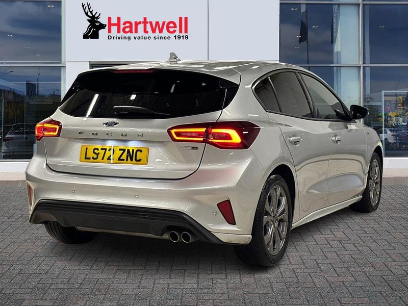 Used Ford Focus 2022 for sale - 76835491: Photo 4