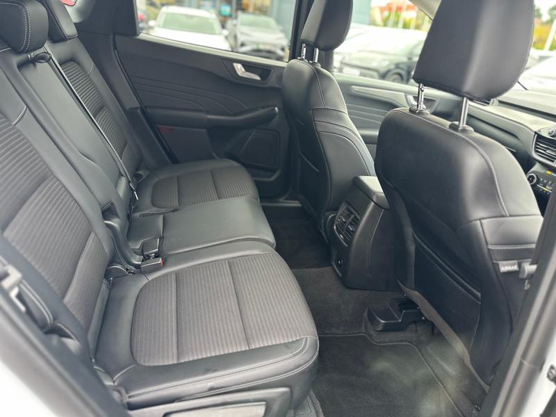 Used Ford Kuga 2023 for sale - 76738965: Photo 12