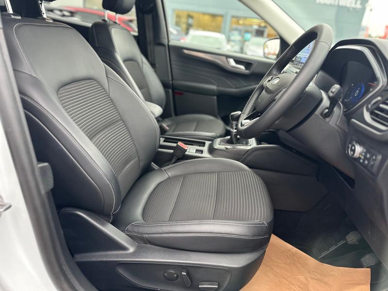 Used Ford Kuga 2023 for sale - 76738965: Photo 13