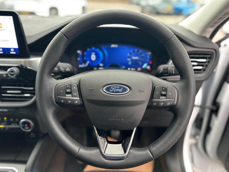 Used Ford Kuga 2023 for sale - 76738965: Photo 17