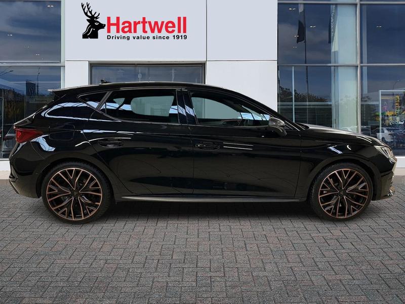 Used Cupra Leon 2024 for sale - 76984859: Photo 2