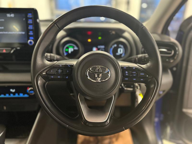 Used Toyota Yaris 2023 for sale - 76738979: Photo 11