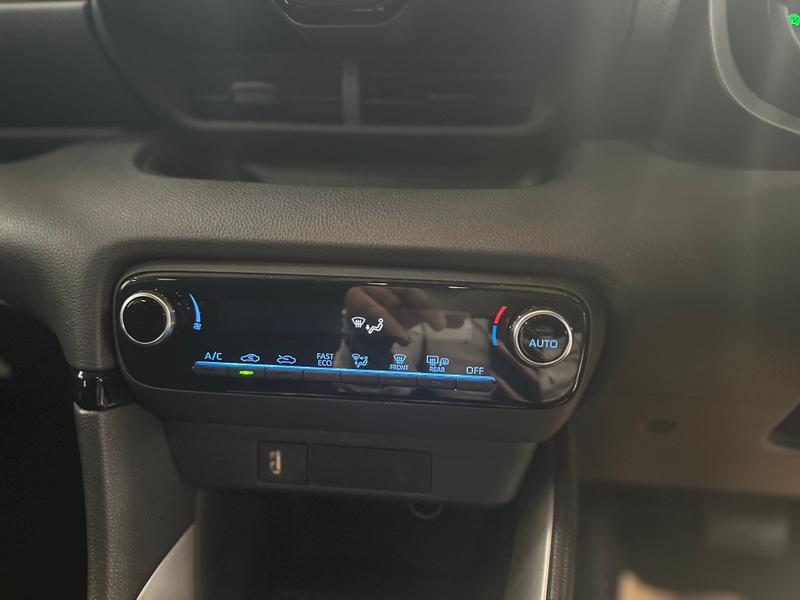 Used Toyota Yaris 2023 for sale - 76738979: Photo 18