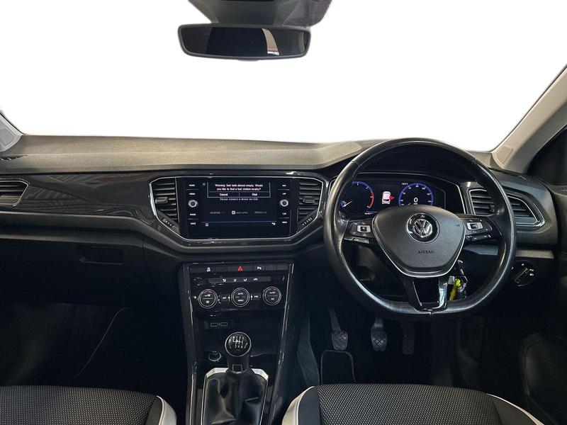 Used Volkswagen T-Roc 2018 for sale - 77270926: Photo 13