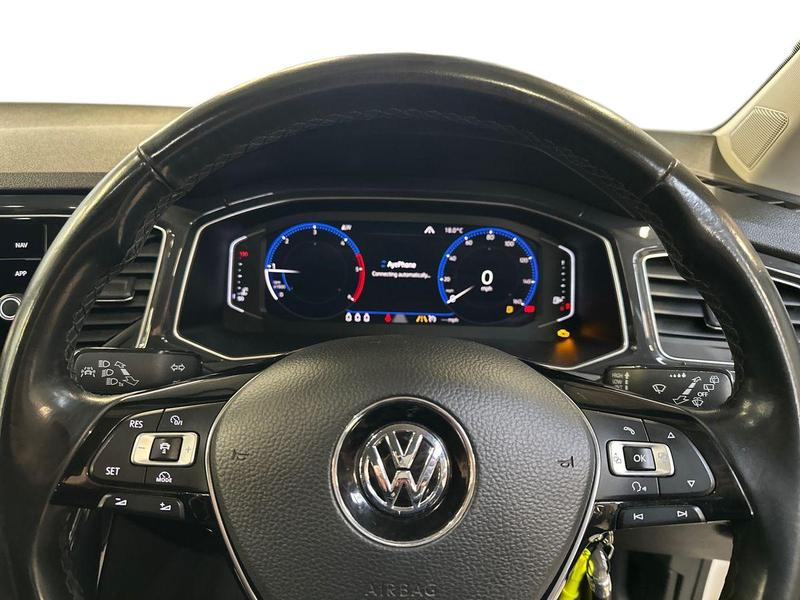 Used Volkswagen T-Roc 2018 for sale - 77270926: Photo 14