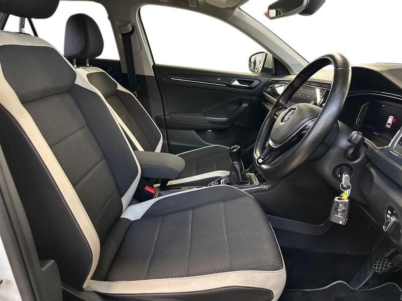 Used Volkswagen T-Roc 2018 for sale - 77270926: Photo 17
