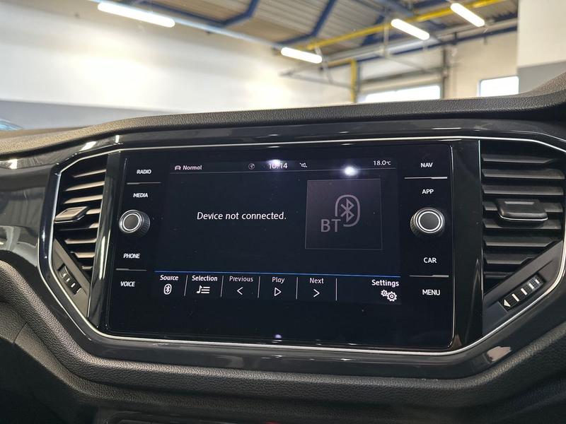 Used Volkswagen T-Roc 2018 for sale - 77161049: Photo 22